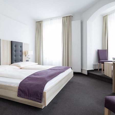 Hotel Loetschberg Interlaken Kültér fotó