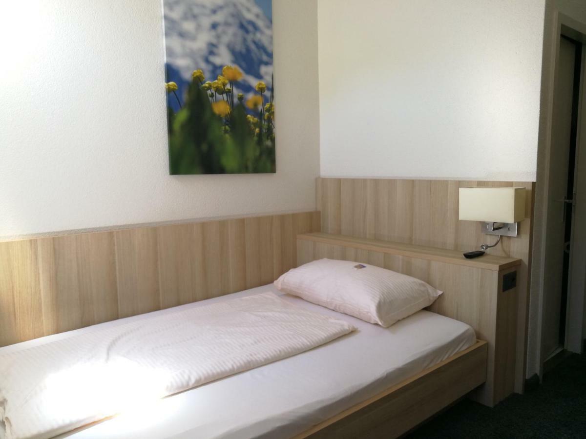 Hotel Loetschberg Interlaken Kültér fotó