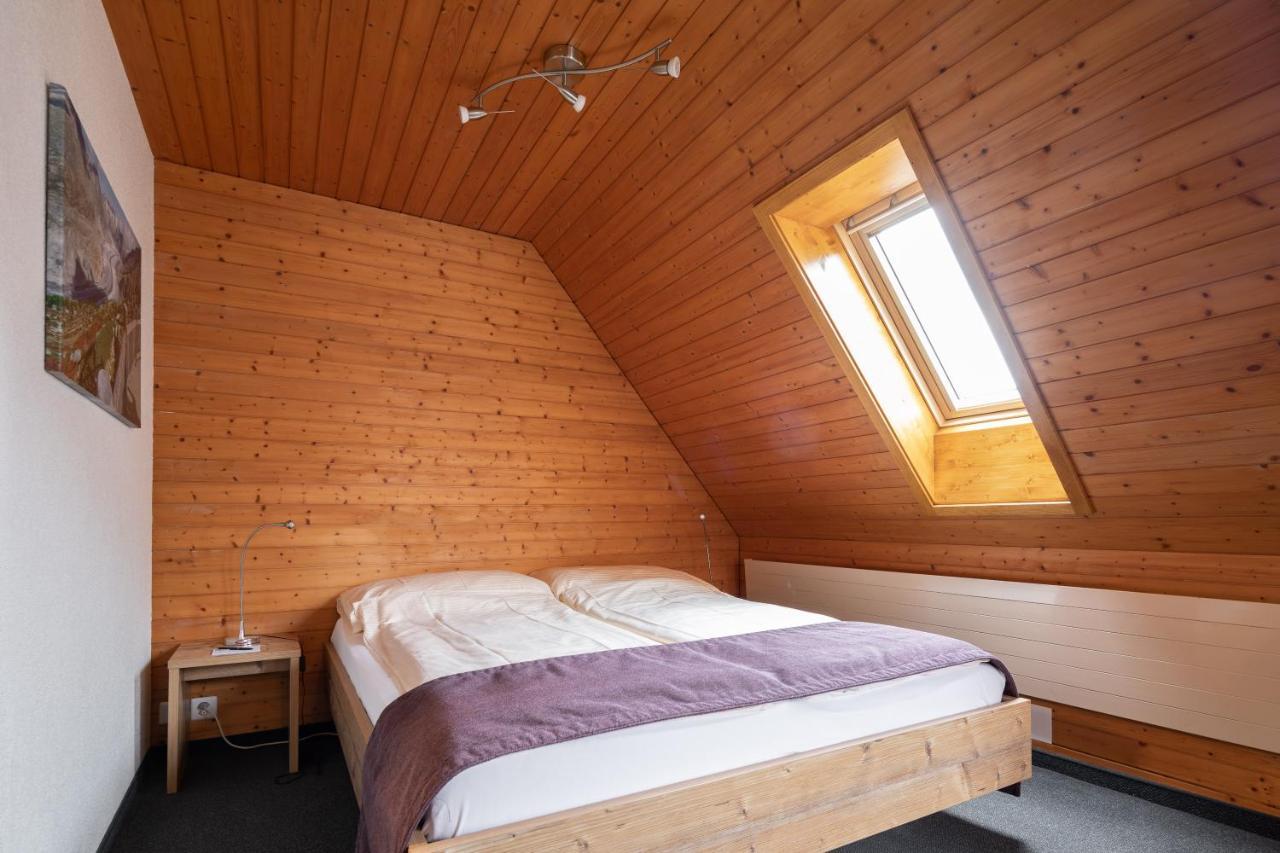 Hotel Loetschberg Interlaken Kültér fotó